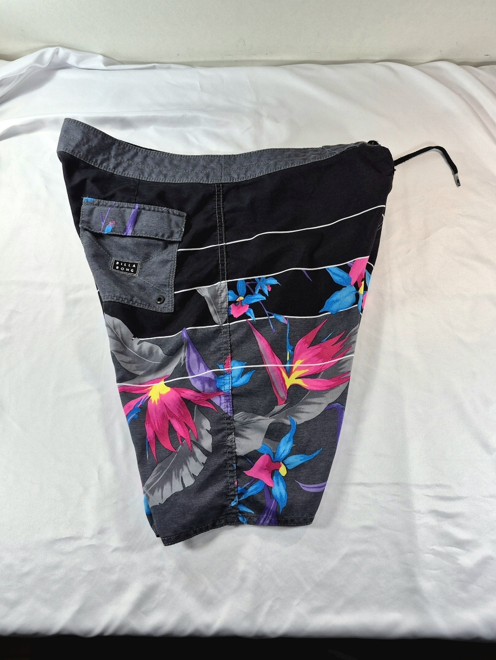 Billabong Men's Sundays OG Floral Boardshorts Black Multi Size 34 Swim Surf - Picture 7 of 11